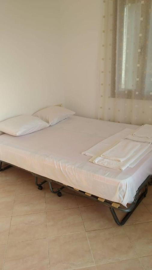 Mullaj Guest House Wlora Zewnętrze zdjęcie